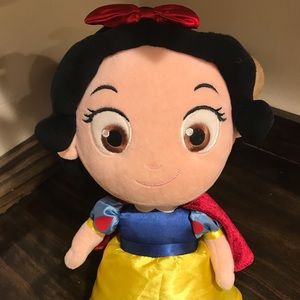 The Disney Store Plush Princess Young Girl Snow White Toddler Baby Doll Toy 12"